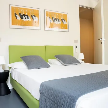 Apartment 3-bedroom Design House San Babila-tricolore-m4 *