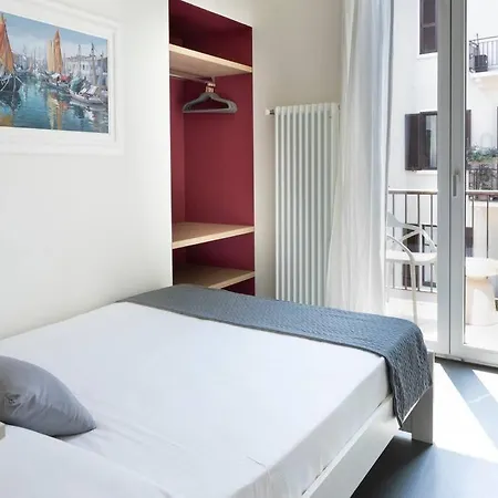 Apartment 3-bedroom Design House San Babila-tricolore-m4 *